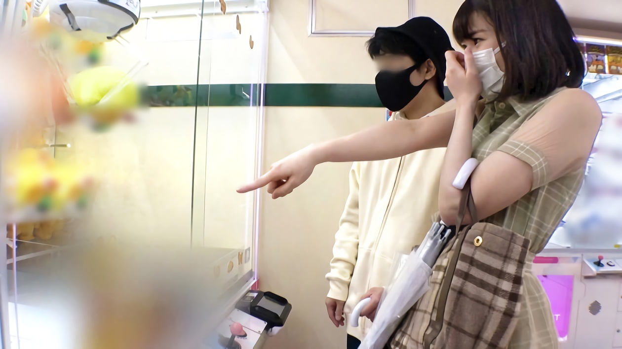 スベスベ白肌の清楚系で可愛い女子大生をナンパ