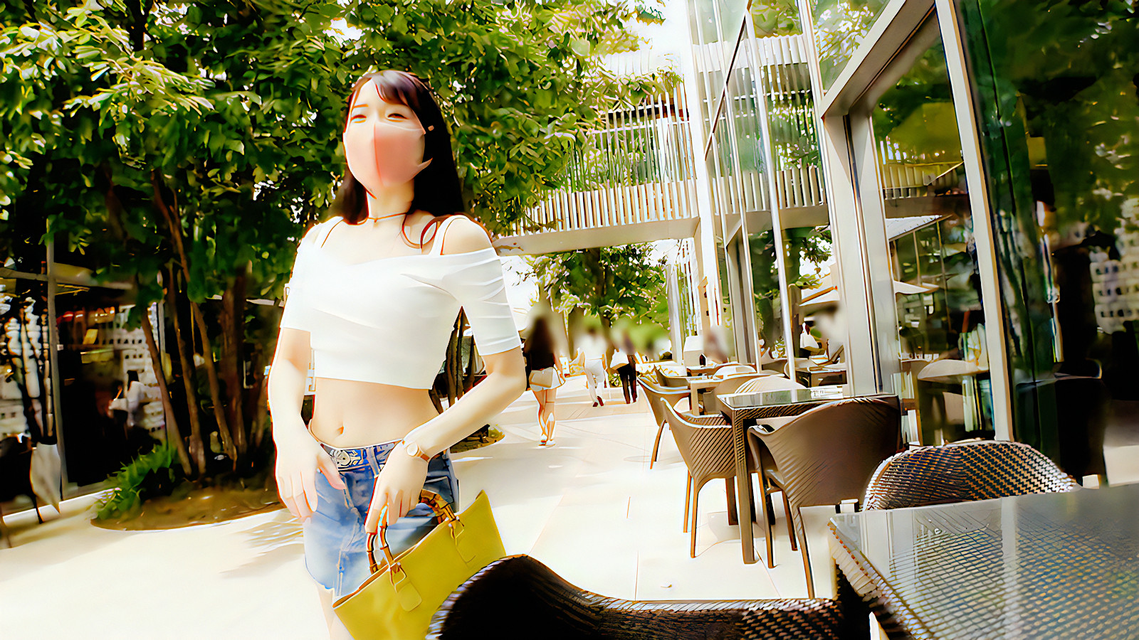 桃尻のスレンダー美女