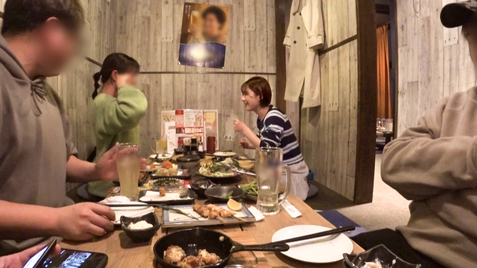 ショートヘアで可愛いミニマム女子のエロ尻