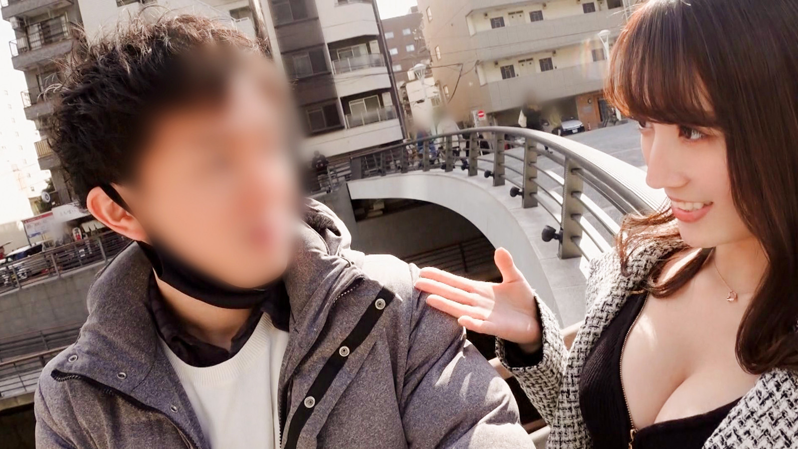 美巨乳な美人痴女お姉さんの逆ナンパ