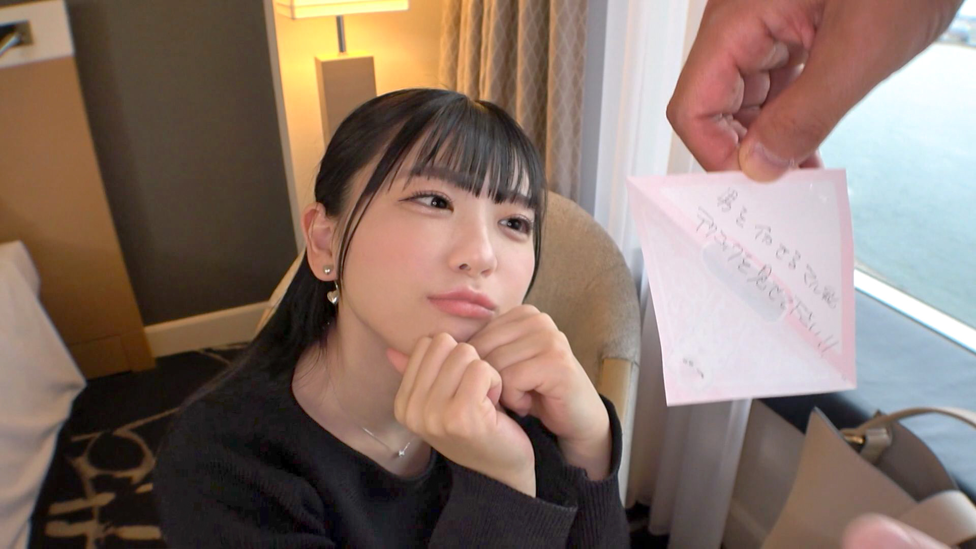 胸の谷間がすごい女子の乳揺れSEX