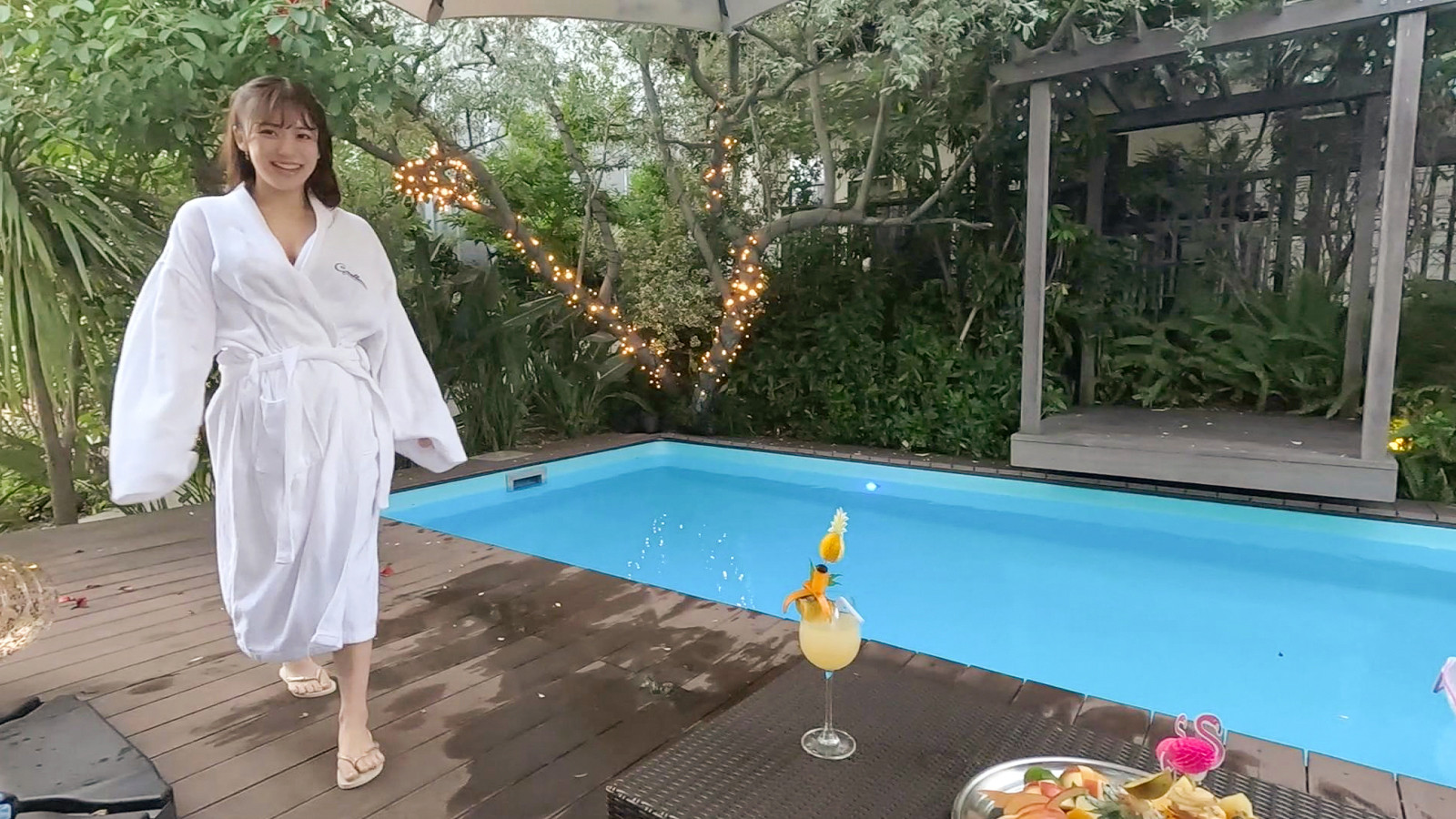 可愛い巨乳お姉さんを彼女としてレンタル