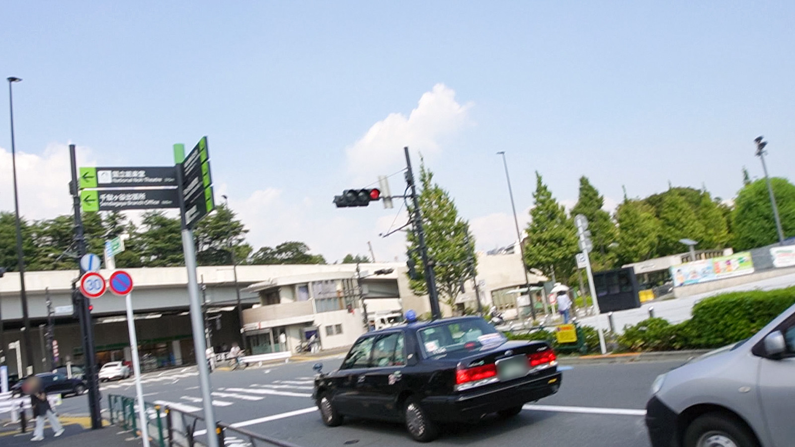 完璧な腰くびれボディギャル