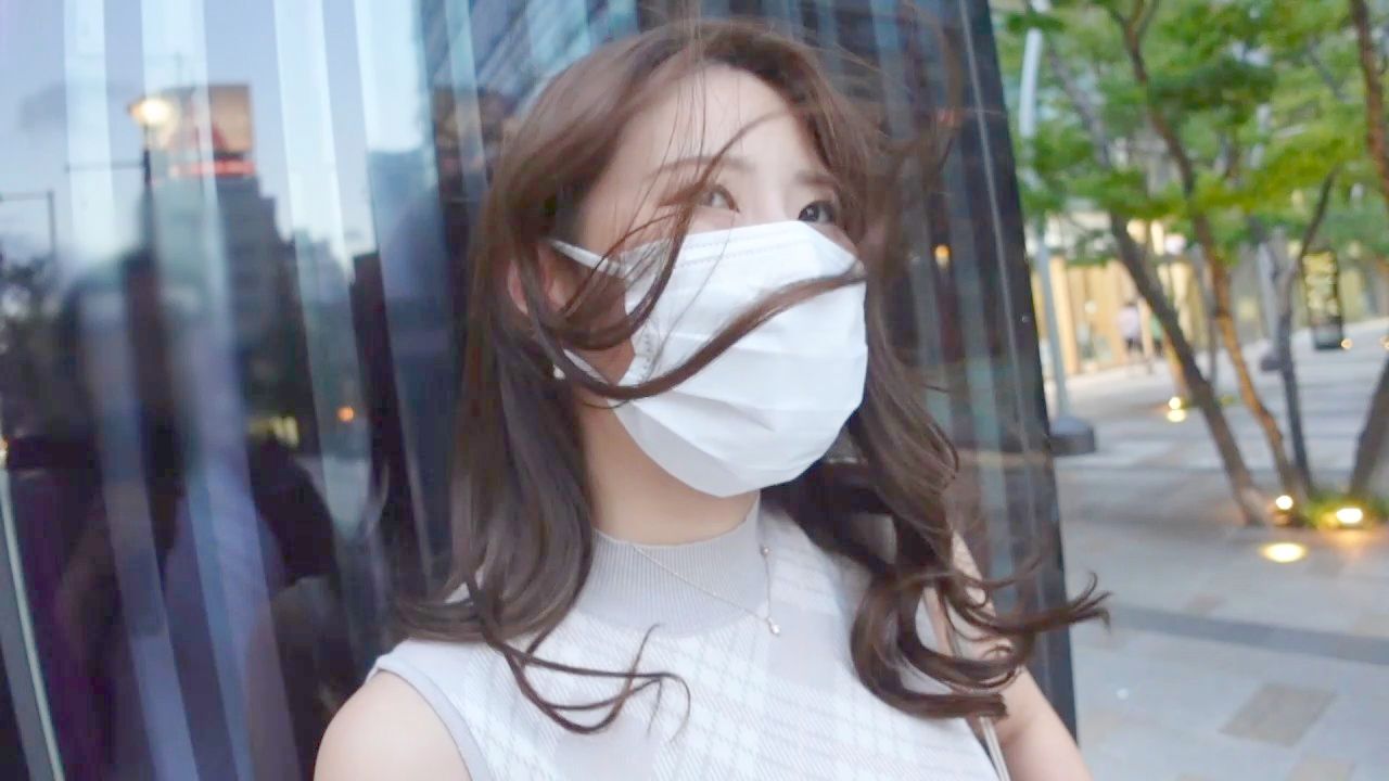 ムチっとした巨乳人妻