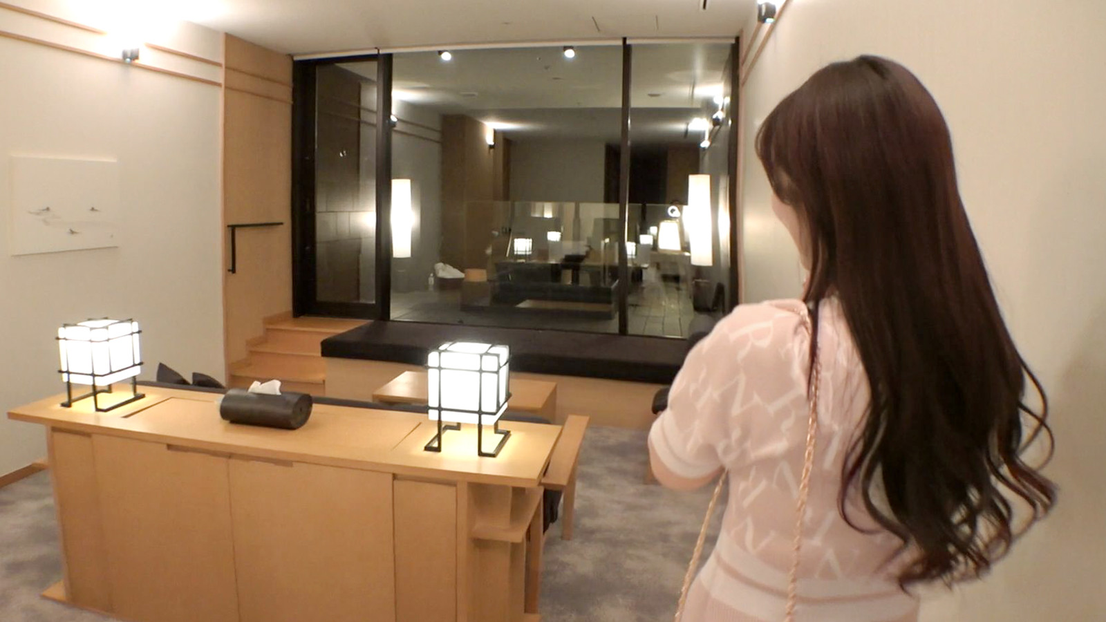 Jカップの神乳デカパイお姉さんのSEX