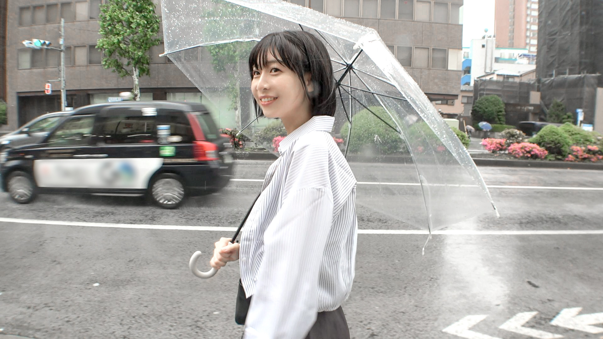 ショーボブの貧乳娘のSEX