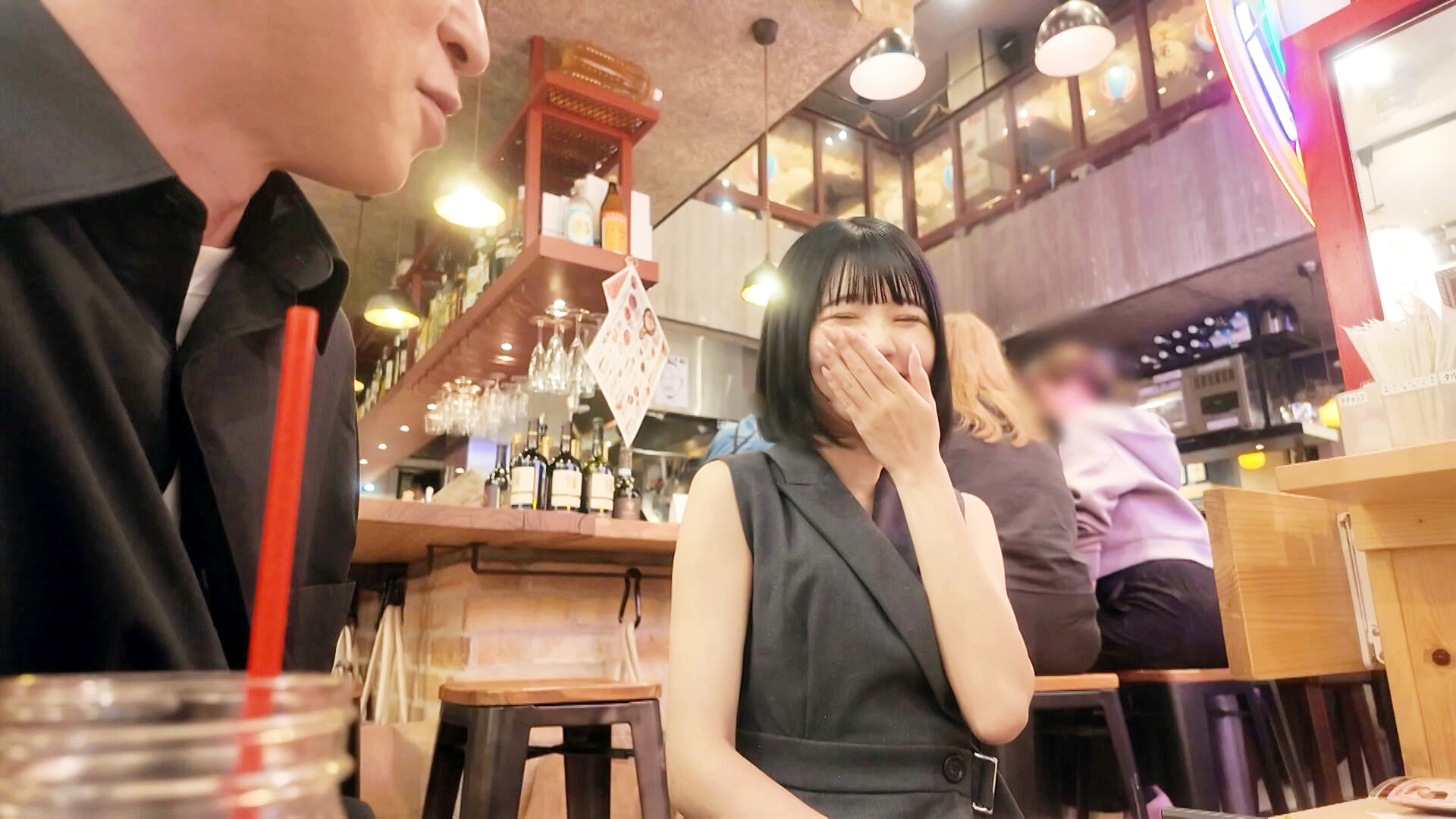 黒髪ショートヘアお姉さんのSEX