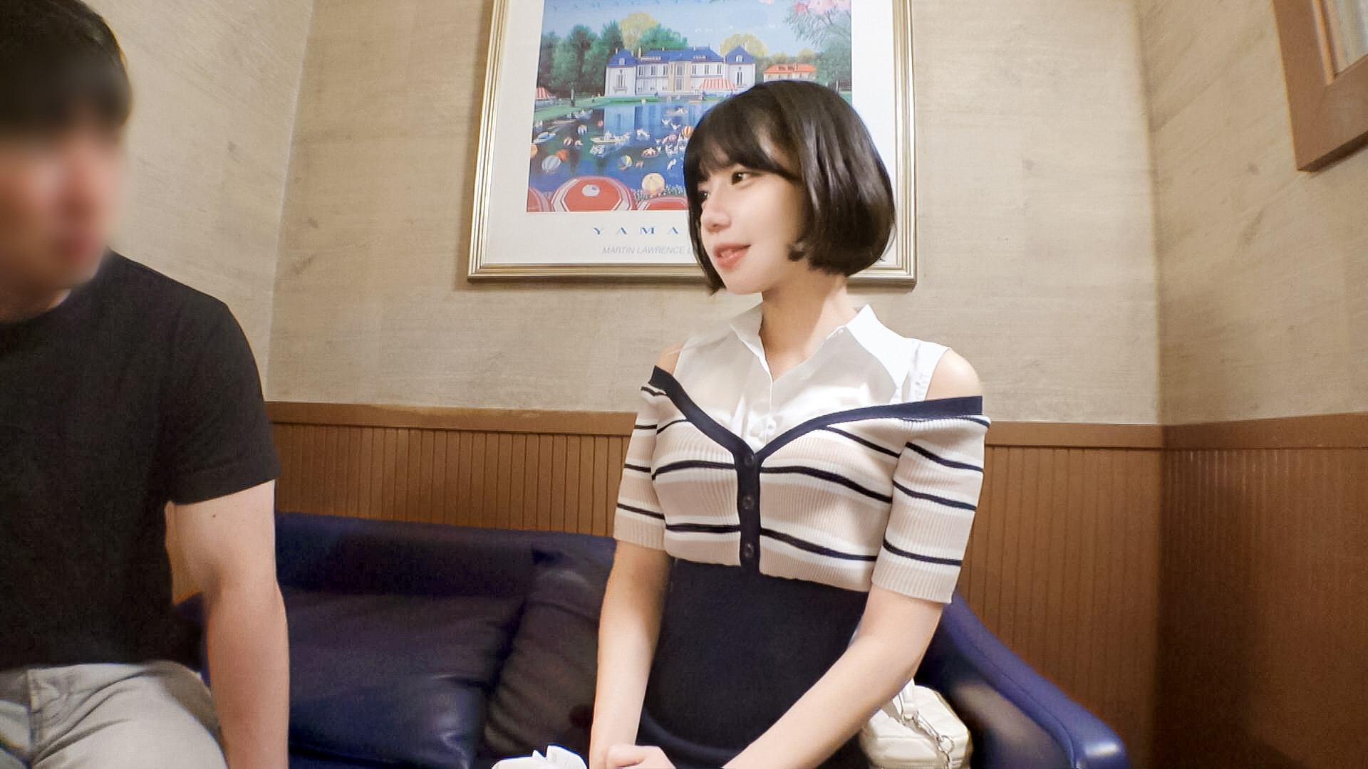 ショートヘア人妻のSEX