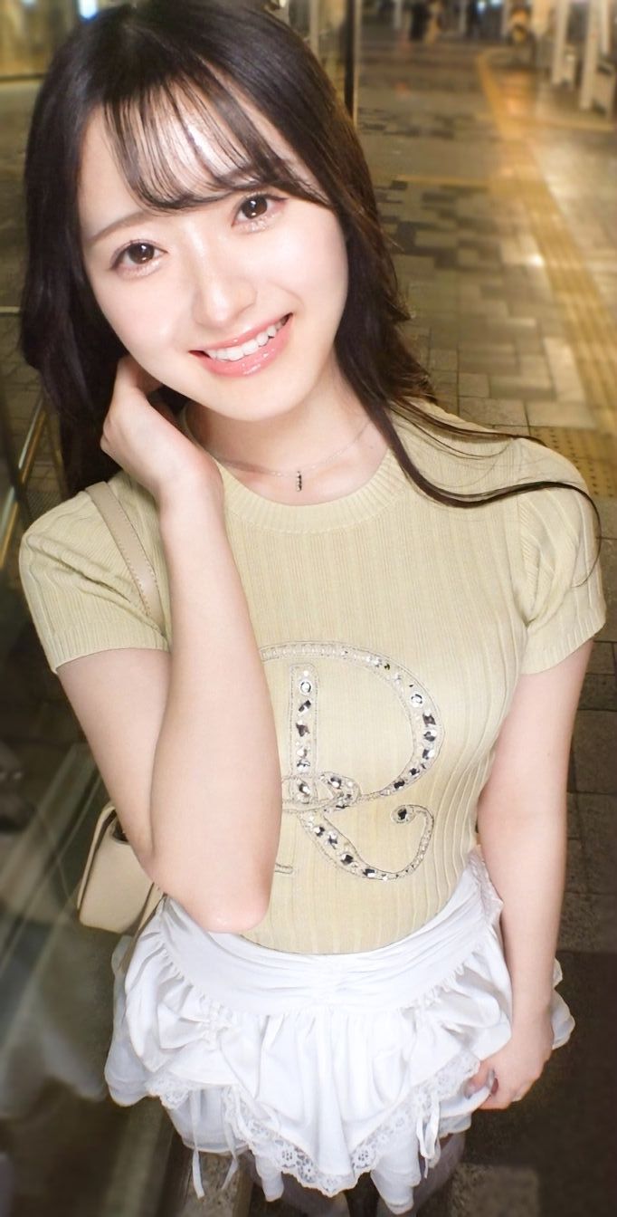 デカ尻の童顔女子大生のSEX