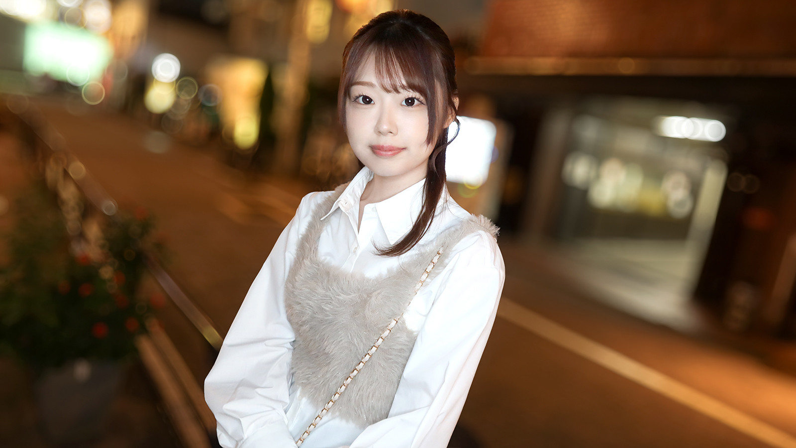 ショートパンツから見えるエロ尻を脱がすとムチ尻だった女子はいいよね♪エロ画像写真集とロング動画(約20分)