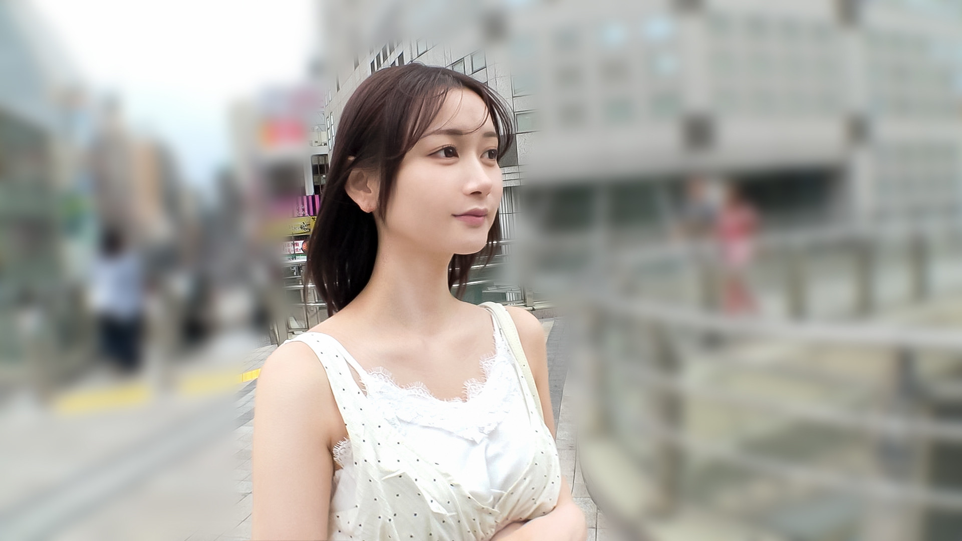 童顔色白美女とSEX