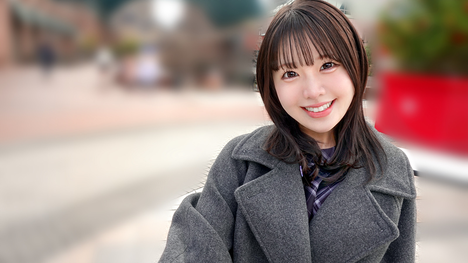 テーマパークで働くめちゃ可愛いお姉さんのパイパンおま●こセックスです♪エロ画像写真集とロング動画(約20分)