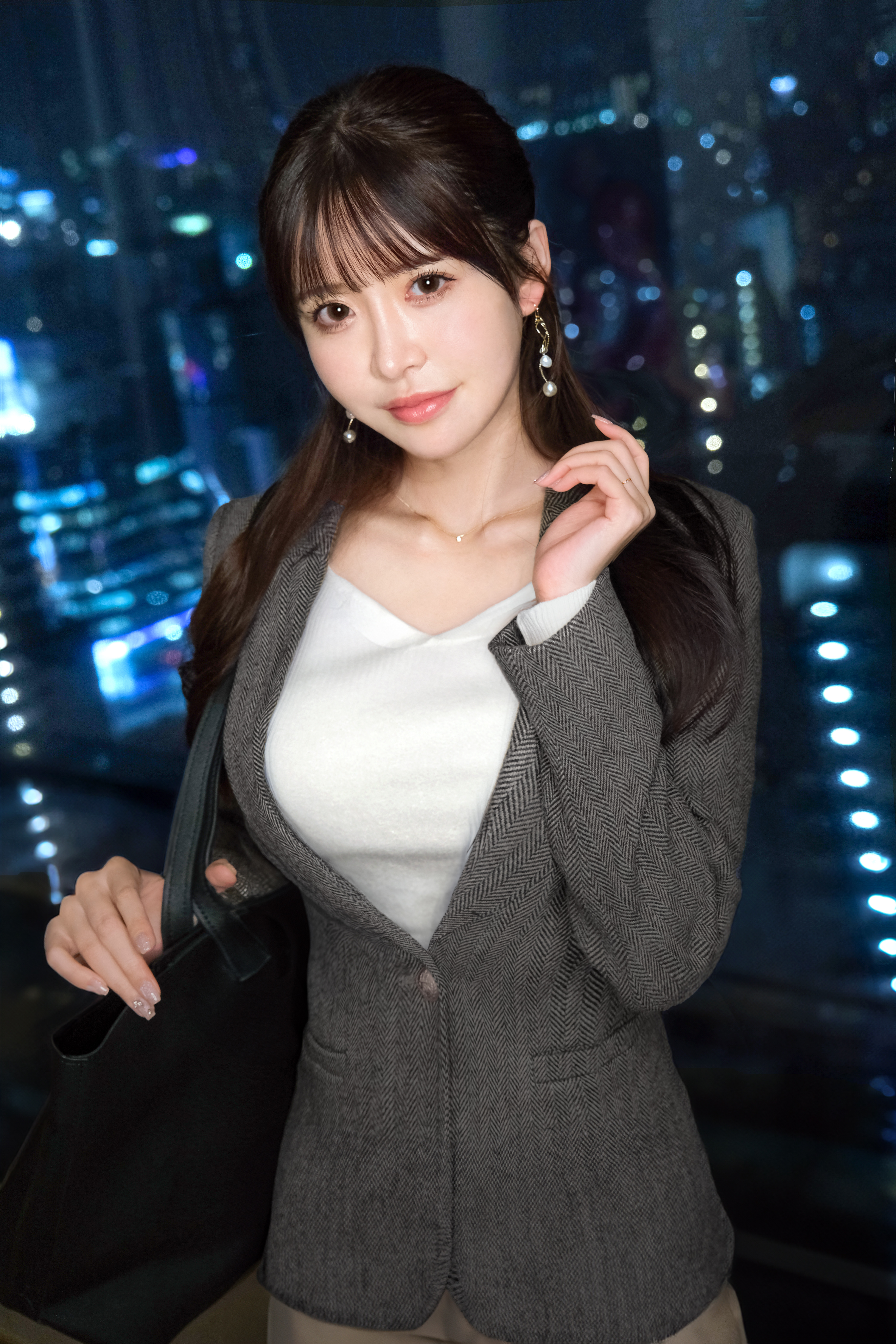 40歳とは思えない美人OL上司の熟妻(熟女人妻)を飲みの後に旦那には悪いがとうとう食ってやったぜ♪エロ画像写真集とロング動画(約20分)