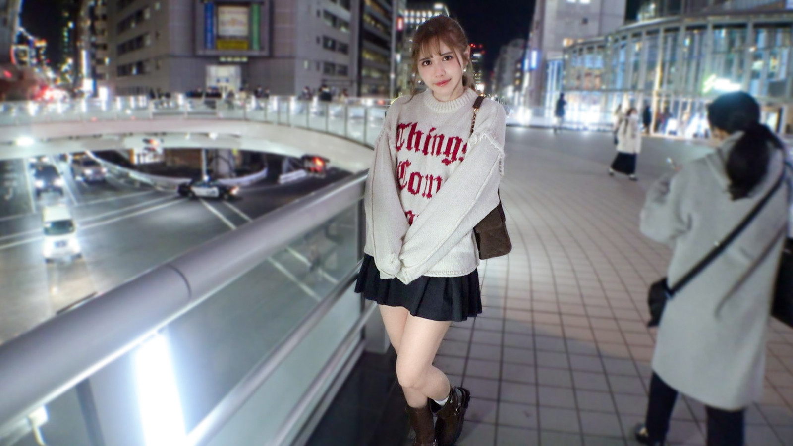 モデル級な高身長の色白美女のセックスです♪エロ画像写真集とロング動画(約20分)
