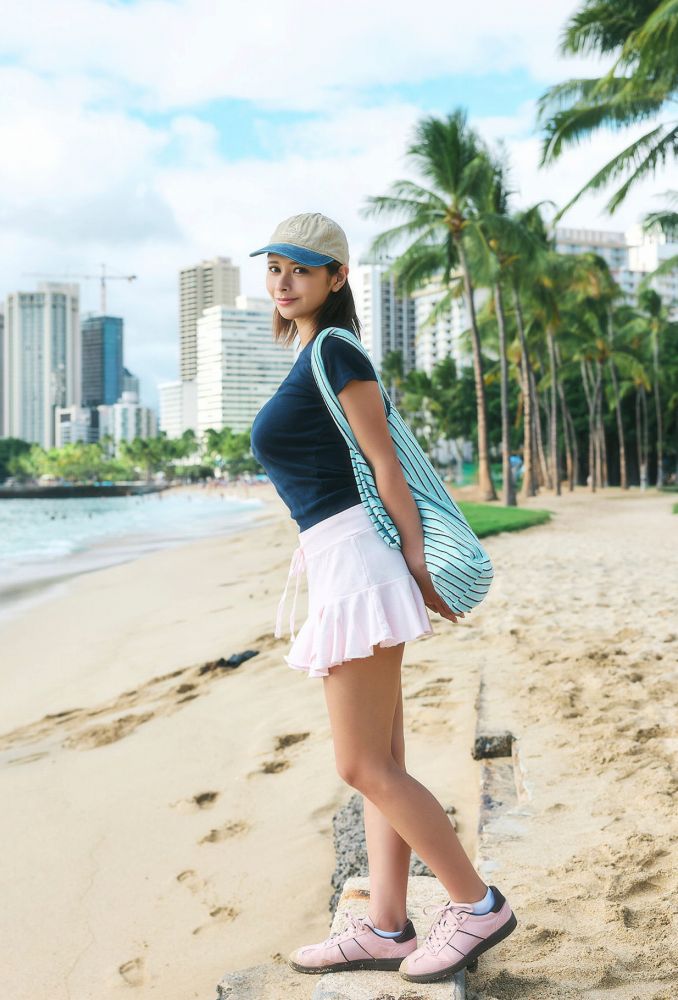 「山田あい」グラビア画像