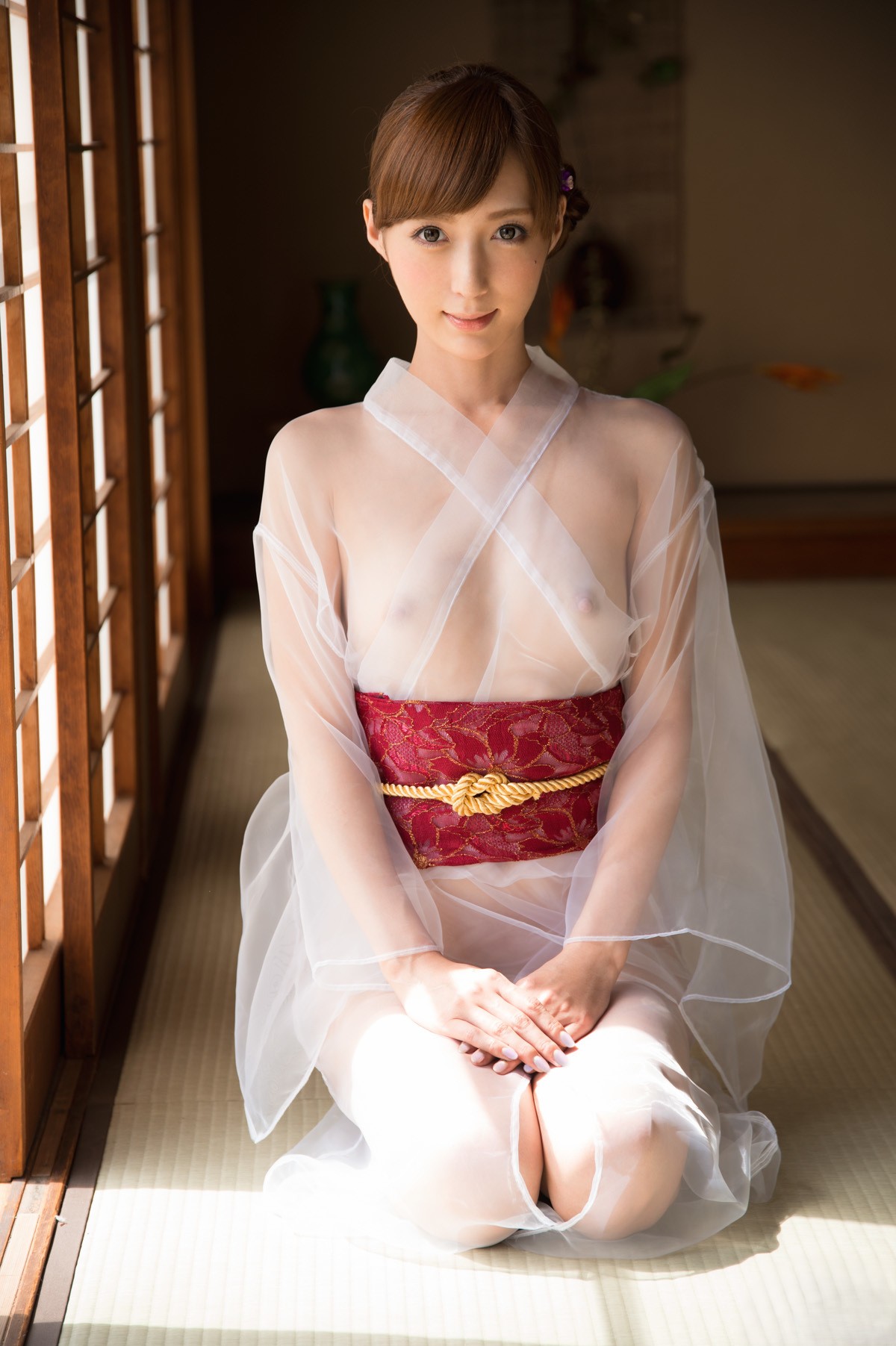乳首が透けてみえる透け乳おっぱい画像(Part3)