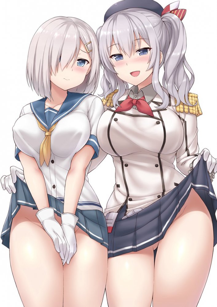 手をおま●こを隠す2次元エロ画像